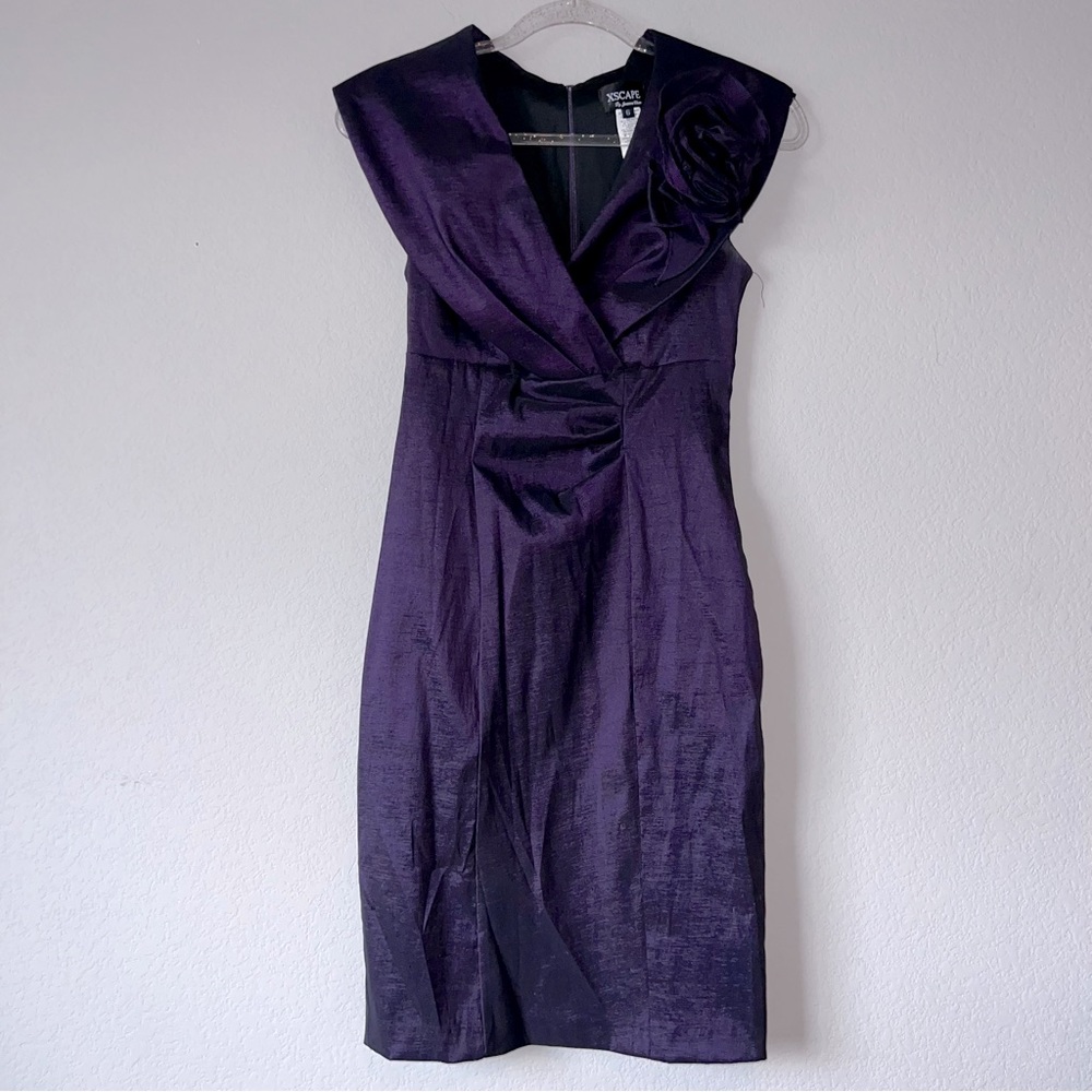XSCAPE by Joanna Chen purple short dress with a rose on the shoulder Size6 Prom